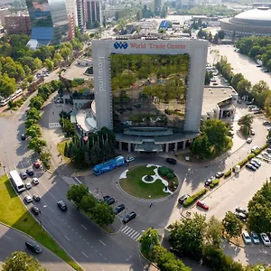 Pullman World Trade Center **** Bukarest